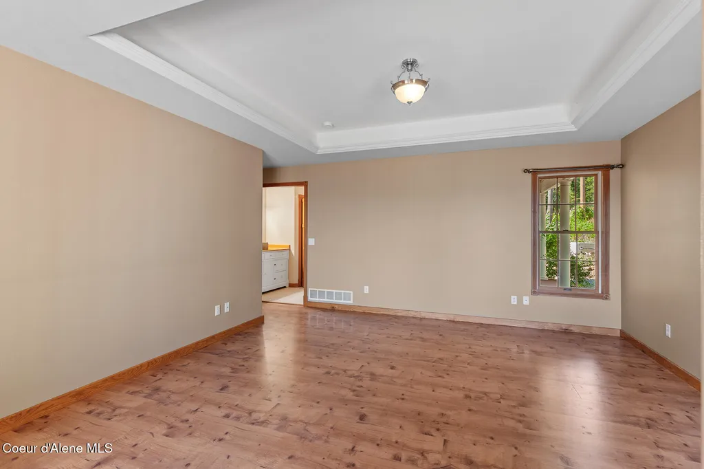 14802 N Mobbs Road Hauser ID 83854