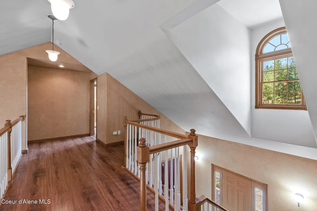 14802 N Mobbs Road Hauser ID 83854