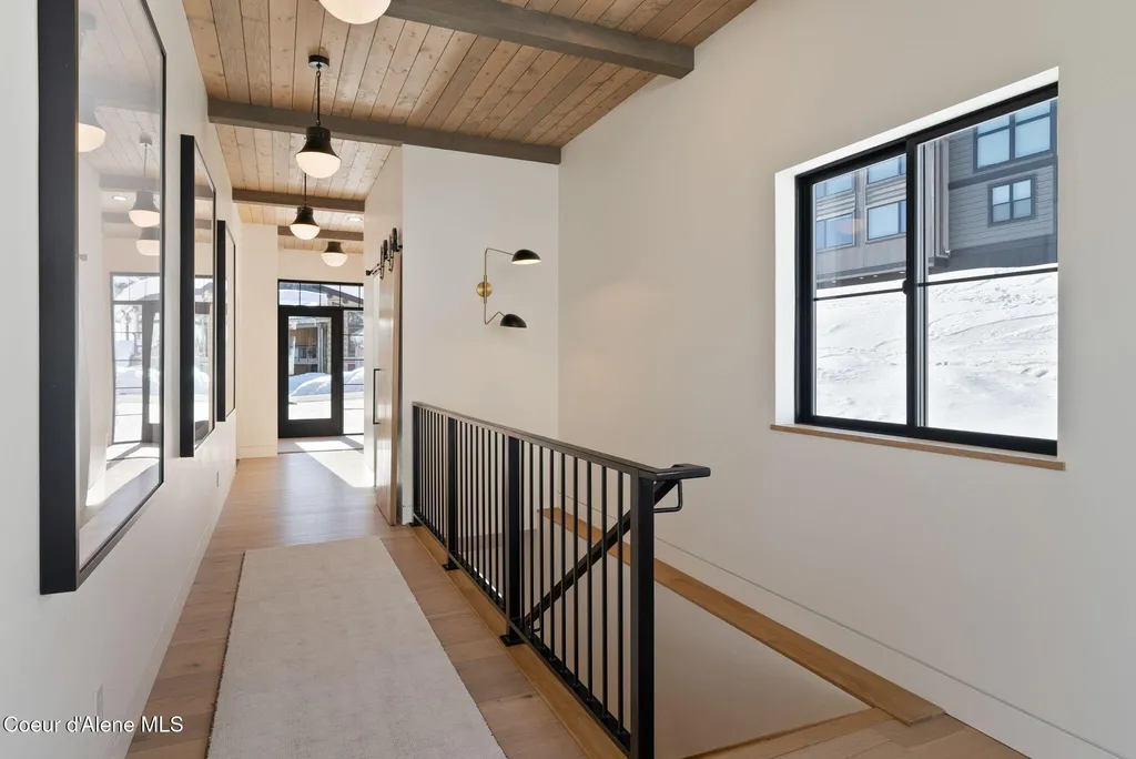 5 Chutes Lane Sandpoint ID 83864