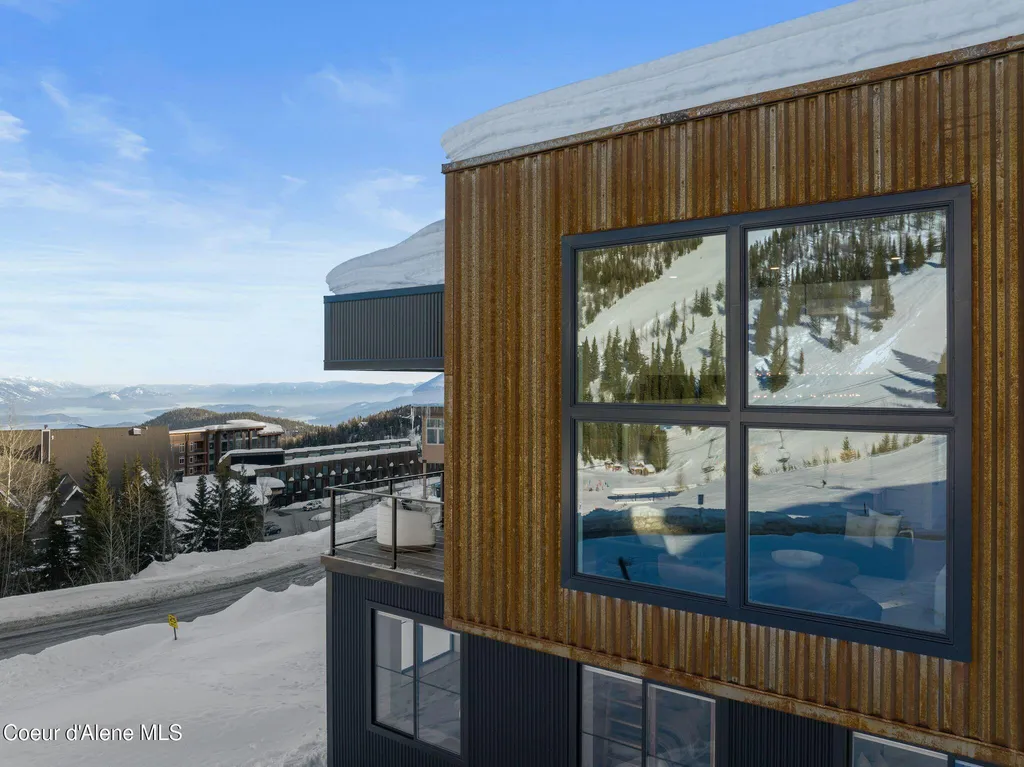 5 Chutes Lane Sandpoint ID 83864