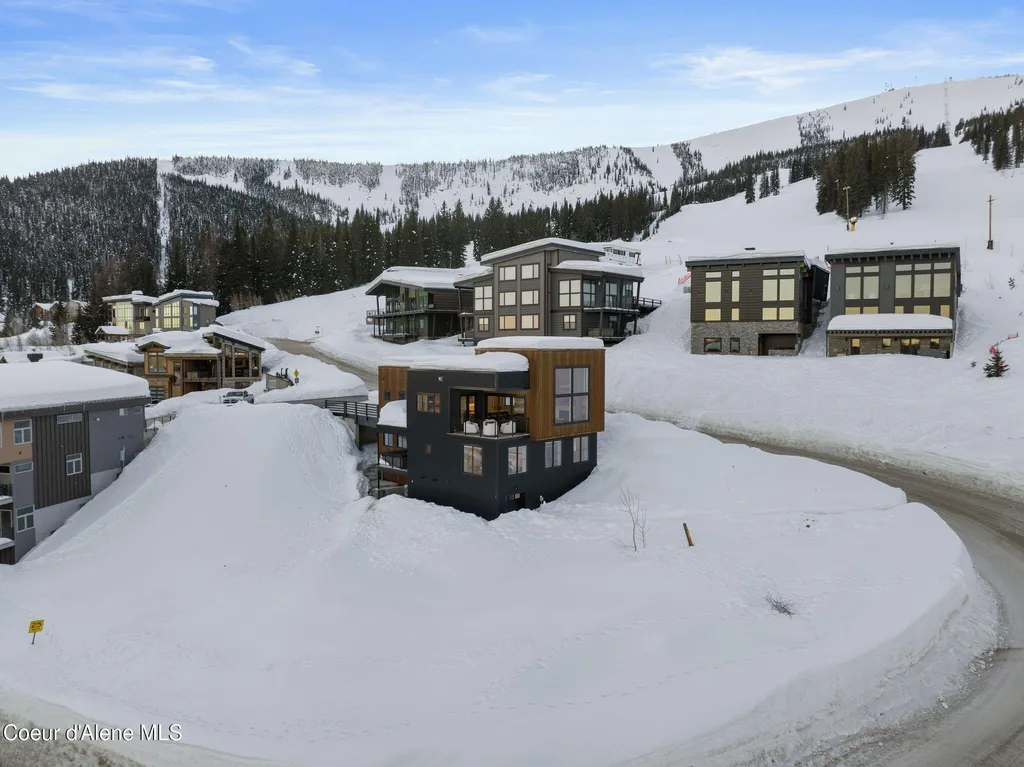 5 Chutes Lane Sandpoint ID 83864