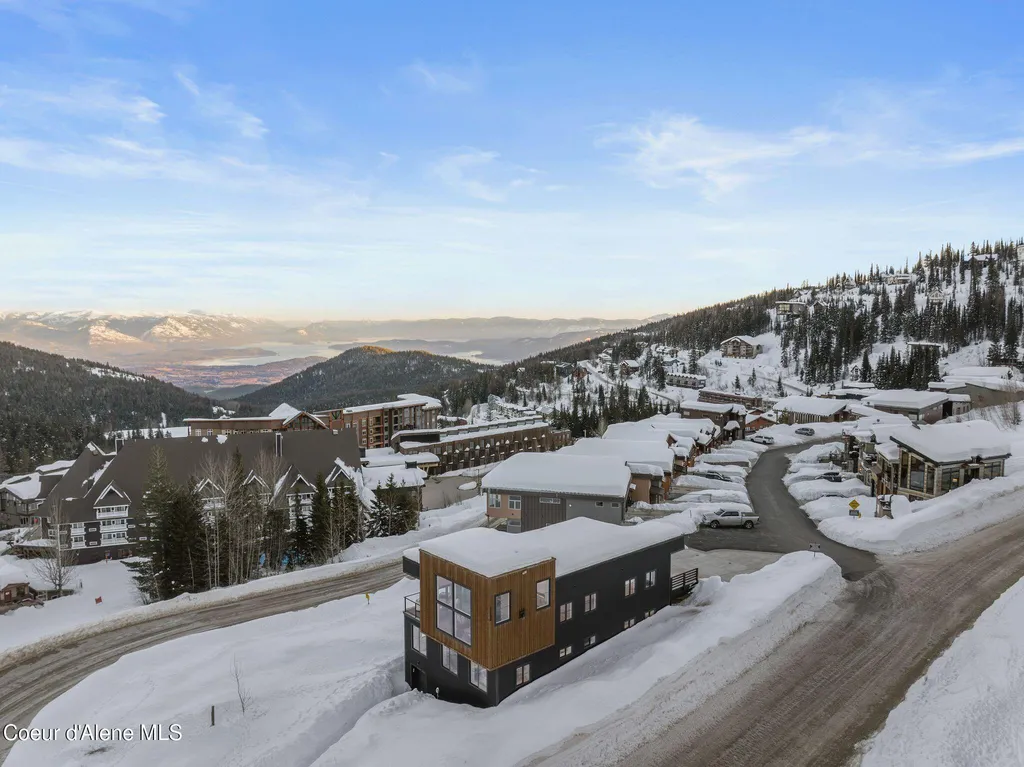 5 Chutes Lane Sandpoint ID 83864