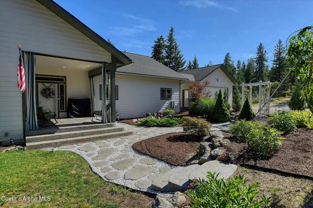 177 Rocky Ridge Road Cocolalla ID 83813