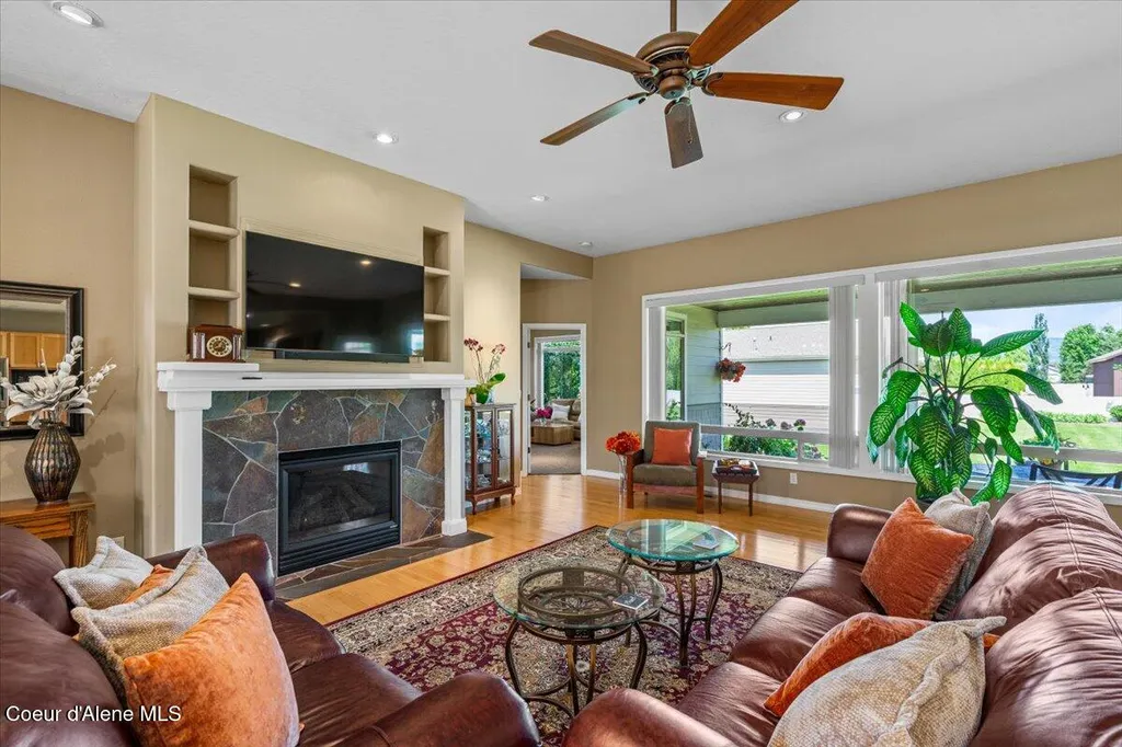 1287 W Grange Avenue Post Falls ID 83854