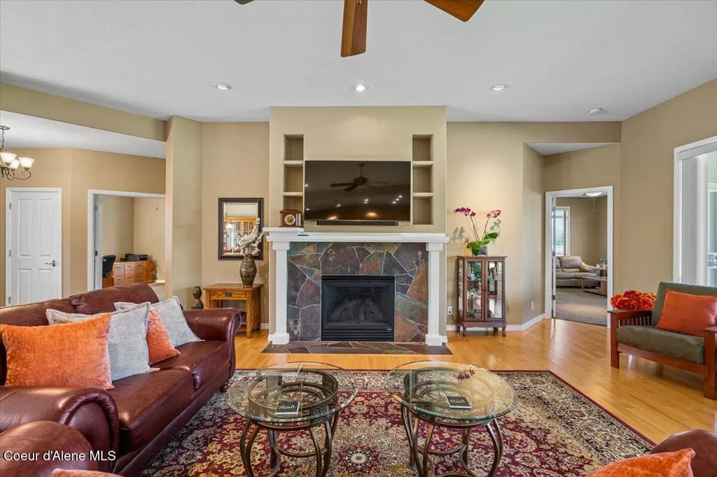 1287 W Grange Avenue Post Falls ID 83854