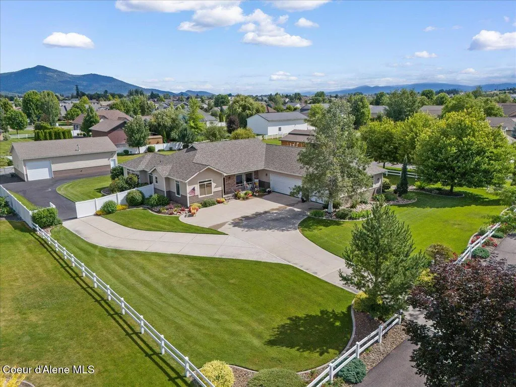 1287 W Grange Avenue Post Falls ID 83854