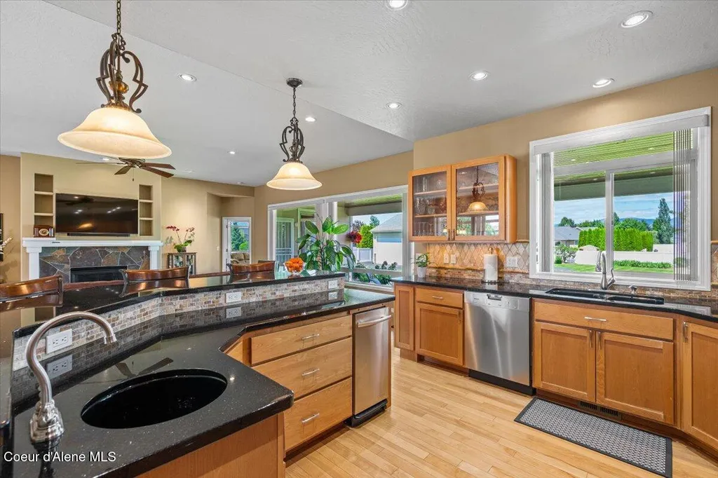 1287 W Grange Avenue Post Falls ID 83854