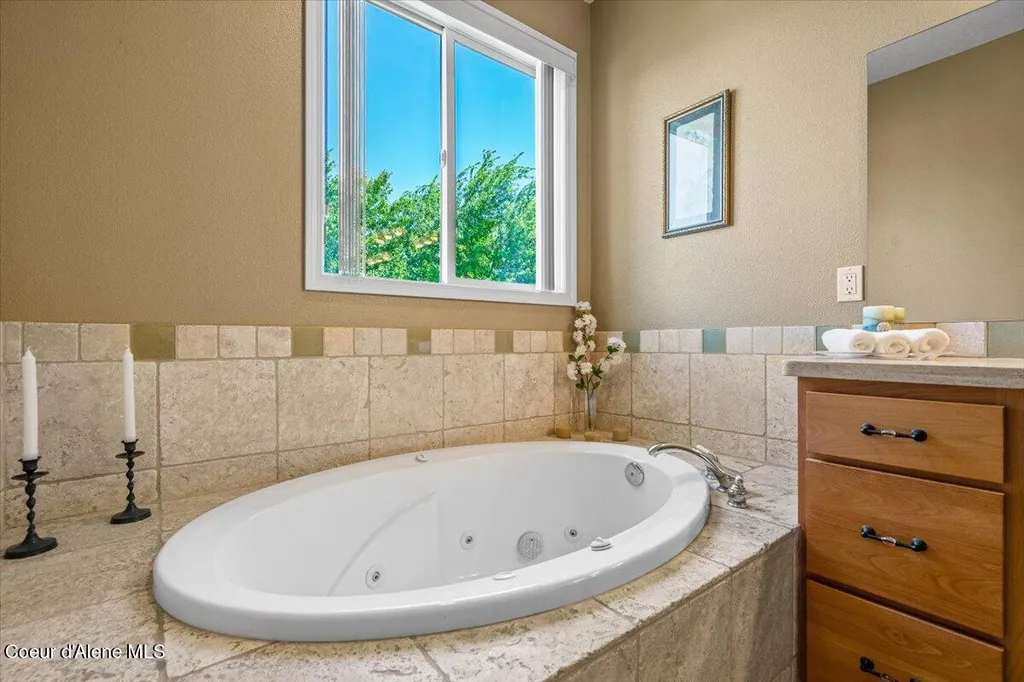 1287 W Grange Avenue Post Falls ID 83854