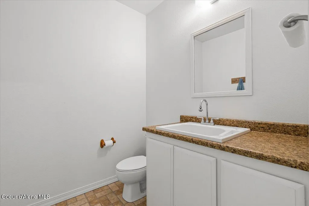 1287 W Grange Avenue Post Falls ID 83854