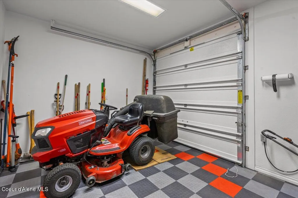 1287 W Grange Avenue Post Falls ID 83854