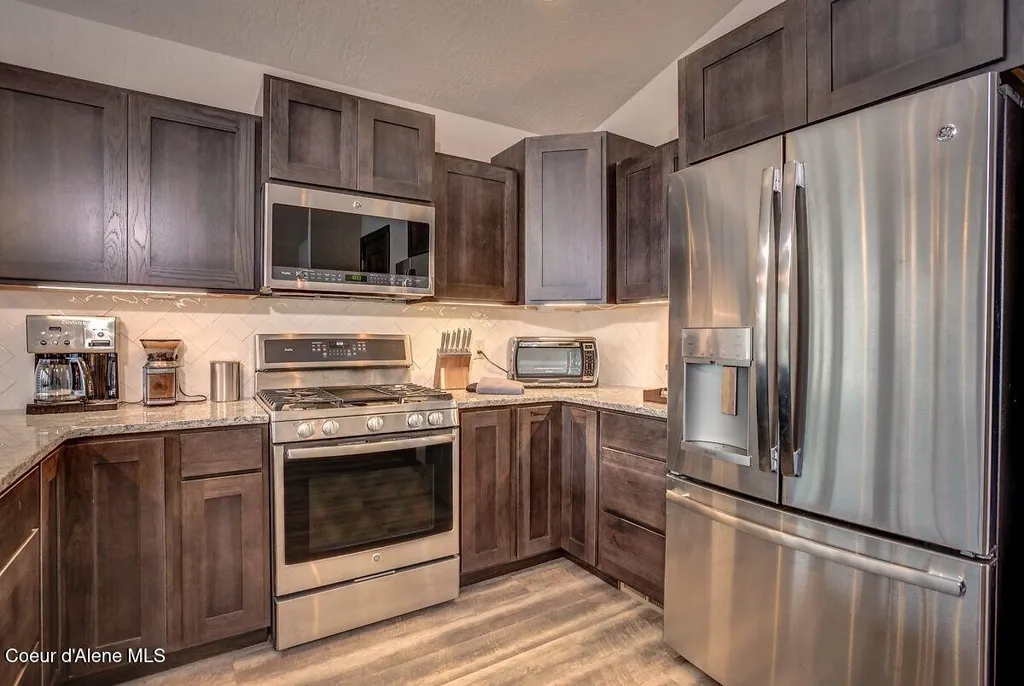 19 Chutes Lane Sandpoint ID 83864