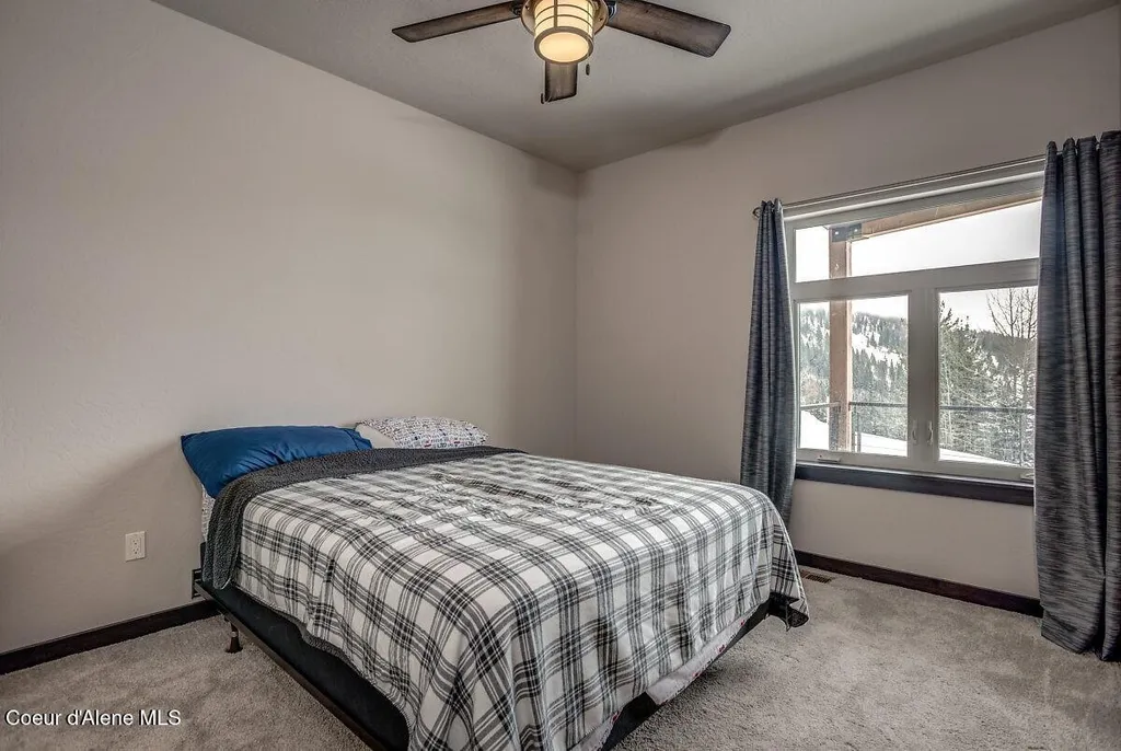 19 Chutes Lane Sandpoint ID 83864