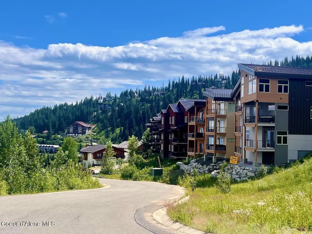 19 Chutes Lane Sandpoint ID 83864