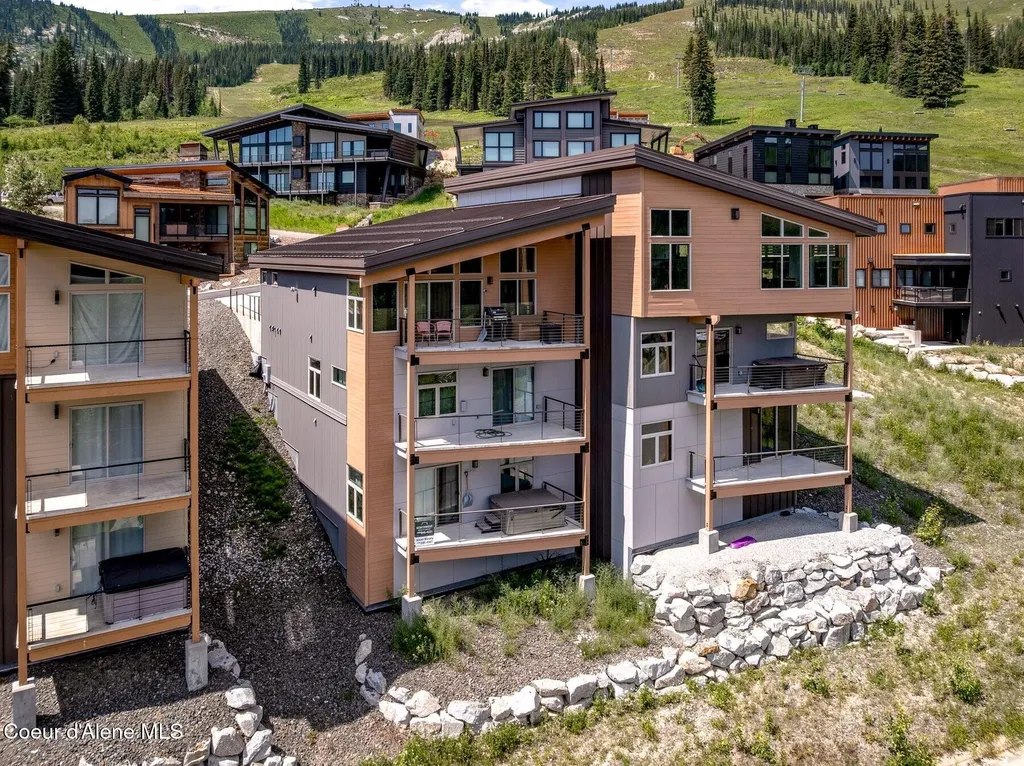 19 Chutes Lane Sandpoint ID 83864