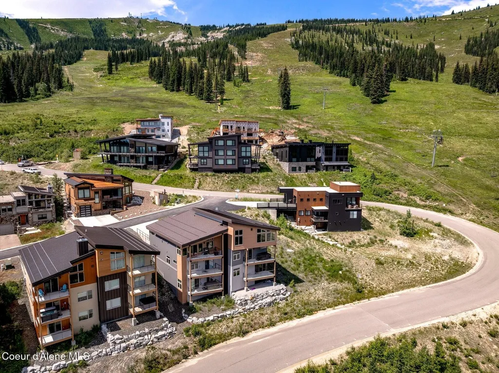 19 Chutes Lane Sandpoint ID 83864