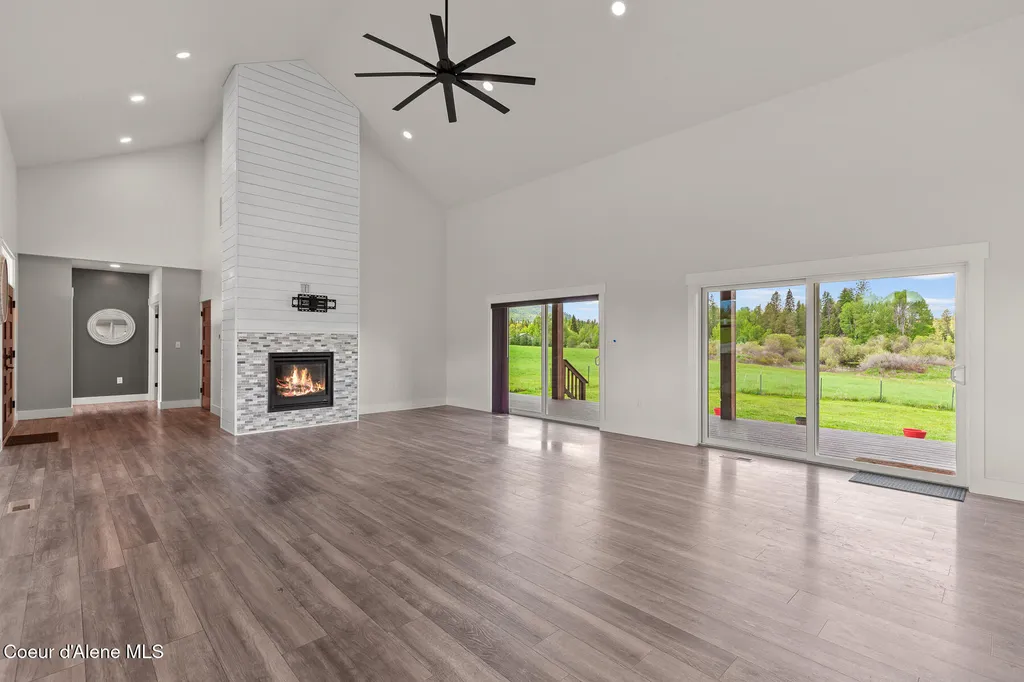 436 Mays Road Sagle ID 83860