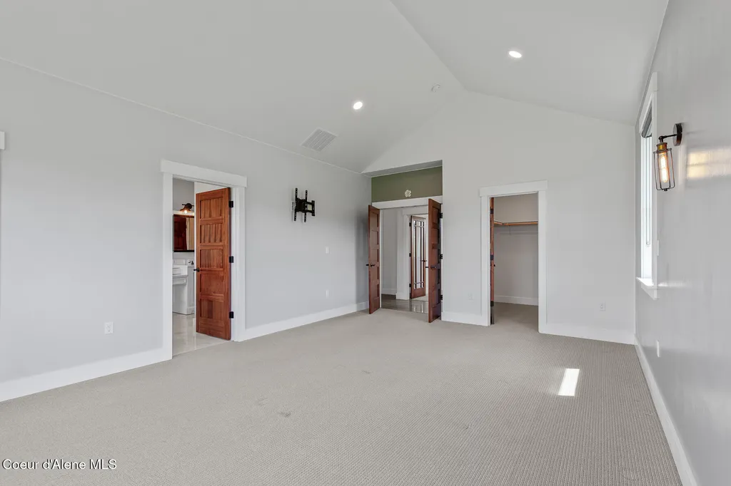 436 Mays Road Sagle ID 83860