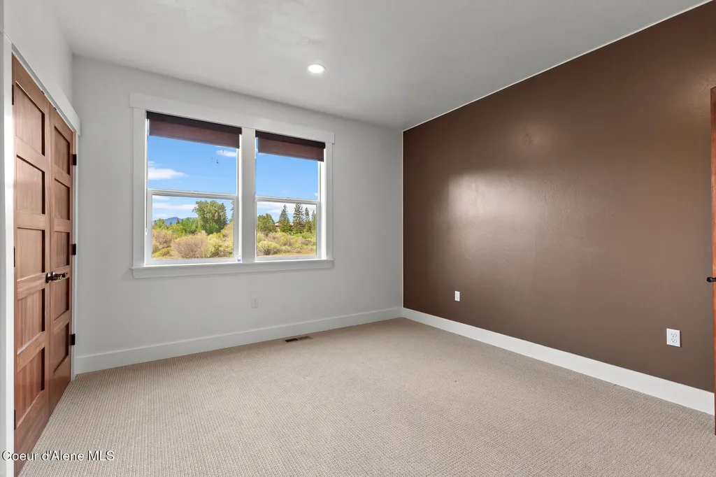 436 Mays Road Sagle ID 83860