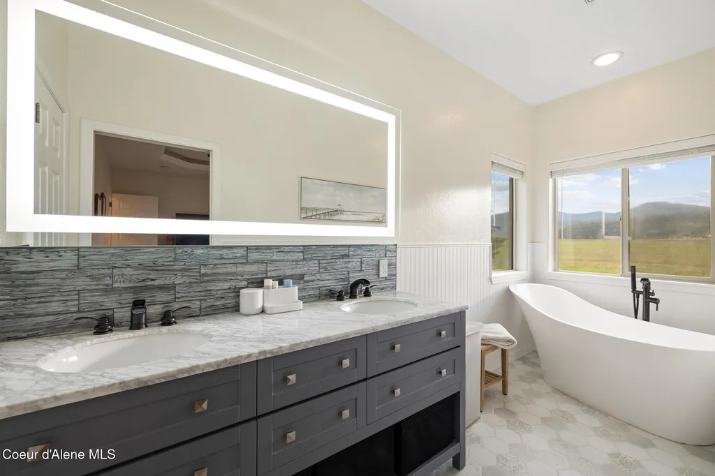 22385 N Ranch View Drive Rathdrum ID 83858