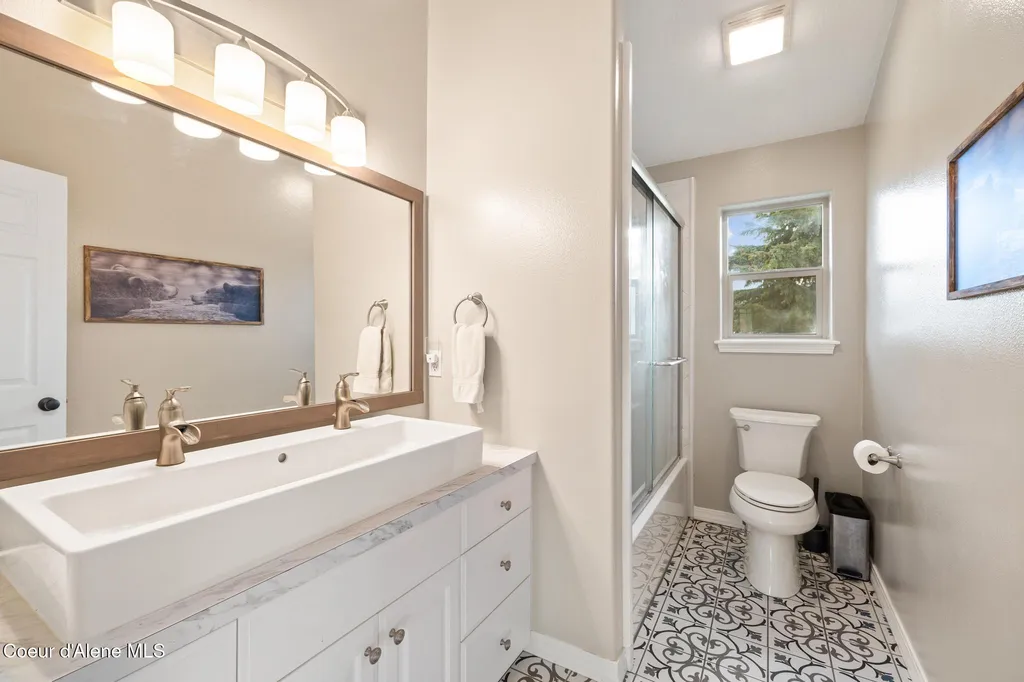 22385 N Ranch View Drive Rathdrum ID 83858