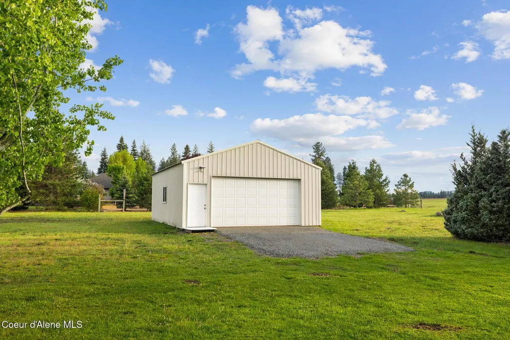22385 N Ranch View Drive Rathdrum ID 83858