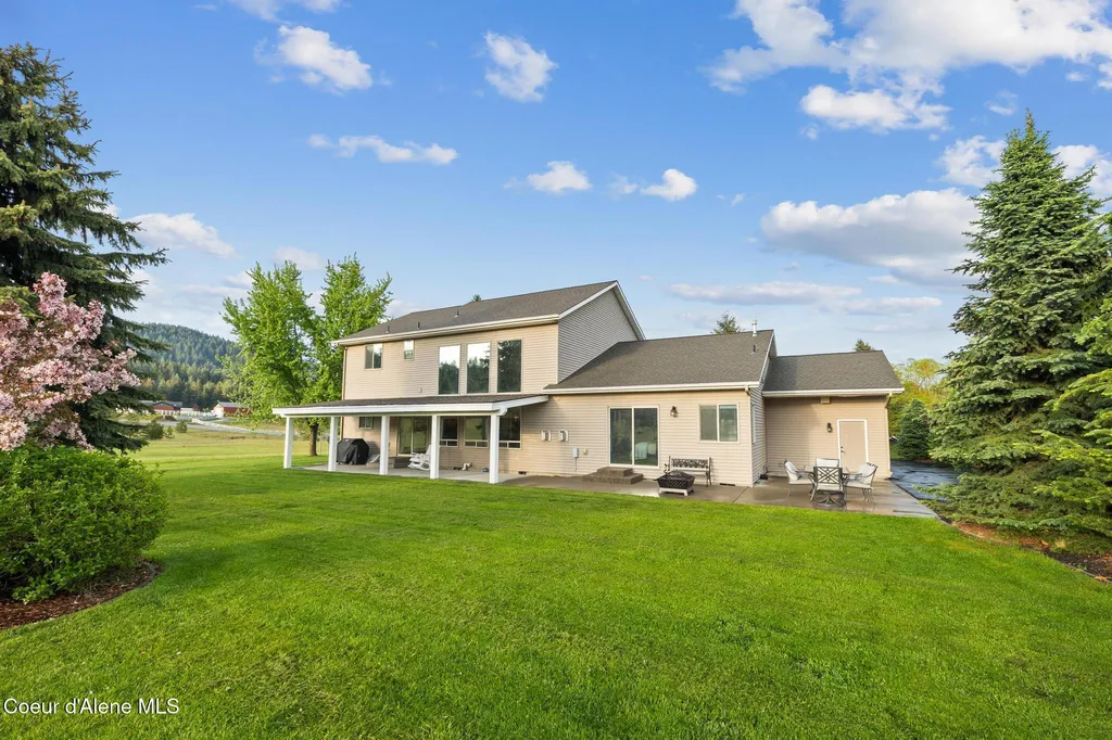 22385 N Ranch View Drive Rathdrum ID 83858