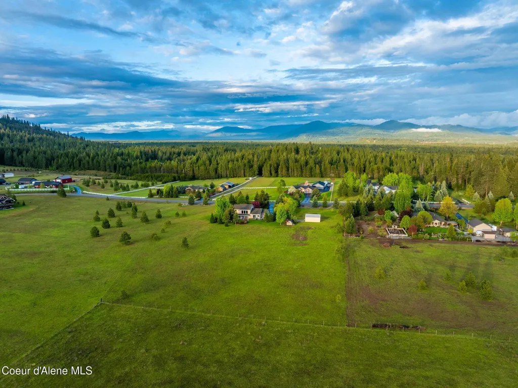 22385 N Ranch View Drive Rathdrum ID 83858