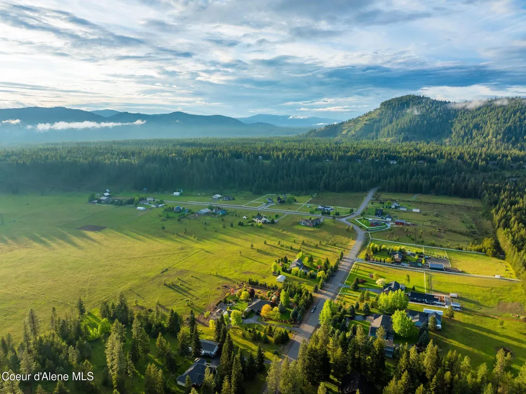 22385 N Ranch View Drive Rathdrum ID 83858