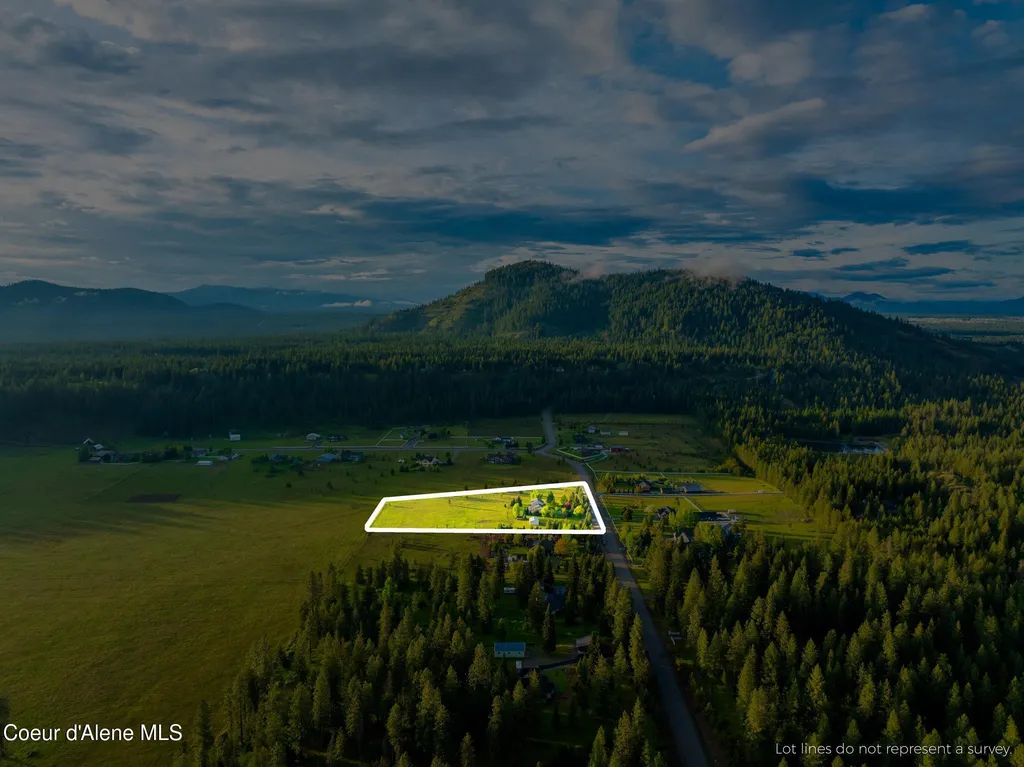 22385 N Ranch View Drive Rathdrum ID 83858