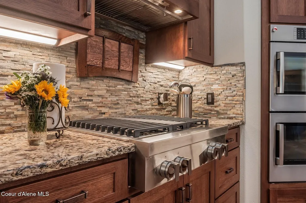 81 Key Ranch Road Sagle ID 83860