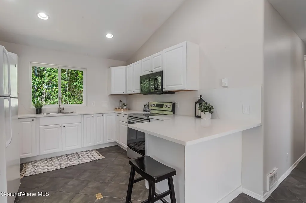 81 Key Ranch Road Sagle ID 83860