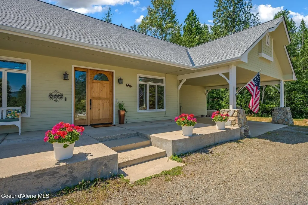 81 Key Ranch Road Sagle ID 83860