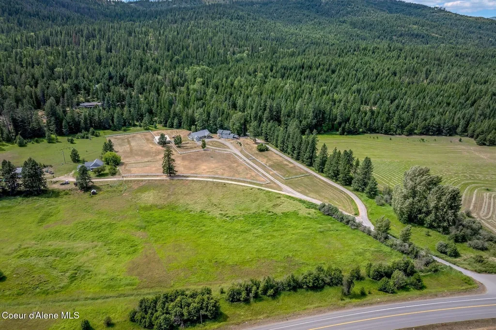 81 Key Ranch Road Sagle ID 83860