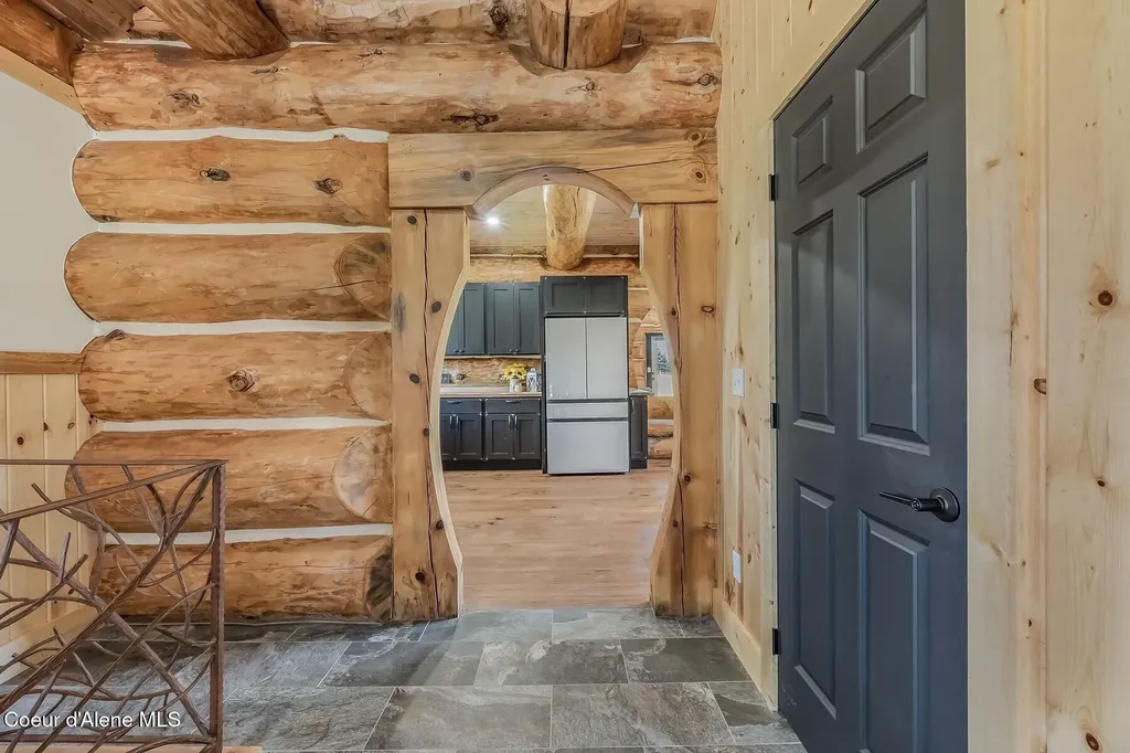 158 W Mountainview Road Moyie Springs ID 83845