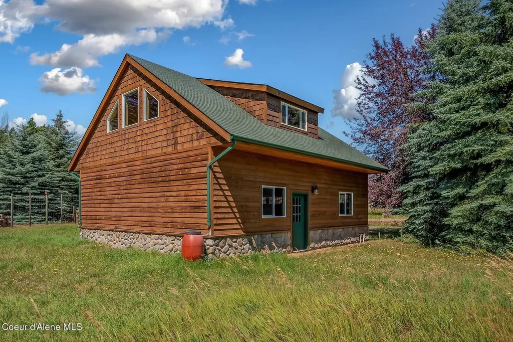 158 W Mountainview Road Moyie Springs ID 83845
