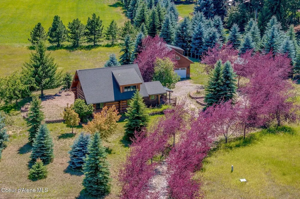 158 W Mountainview Road Moyie Springs ID 83845