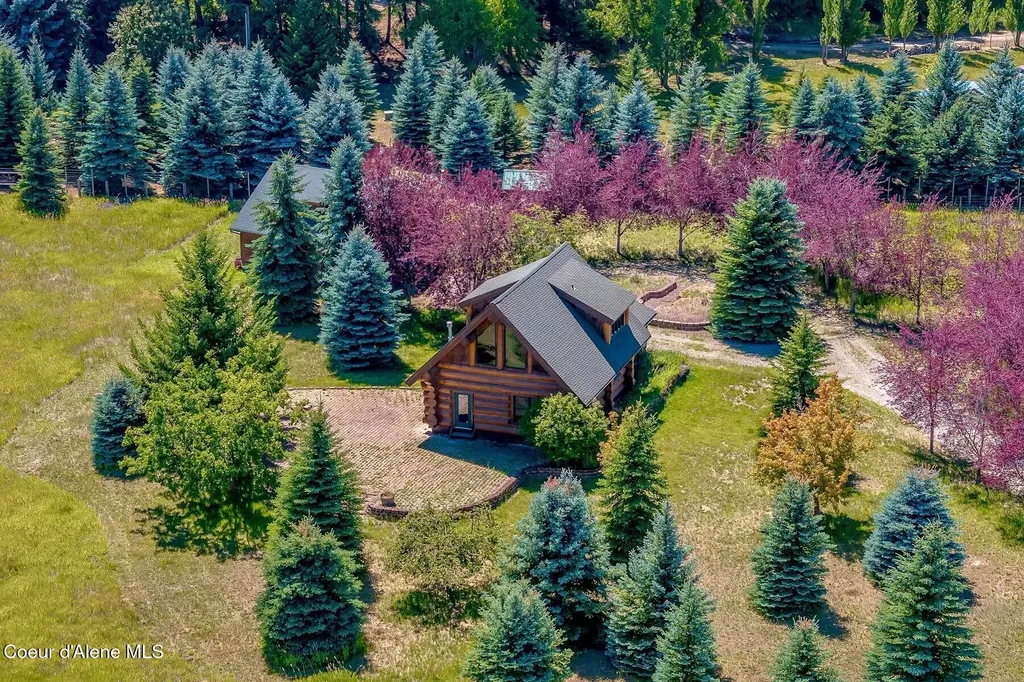 158 W Mountainview Road Moyie Springs ID 83845