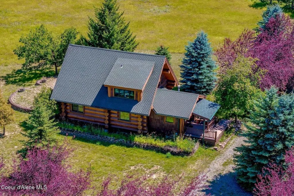 158 W Mountainview Road Moyie Springs ID 83845