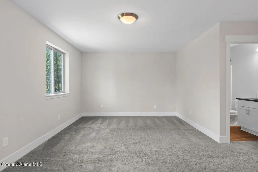 31500 N Tiara Lane Athol ID 83801