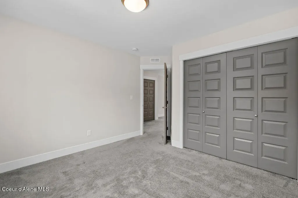 31500 N Tiara Lane Athol ID 83801