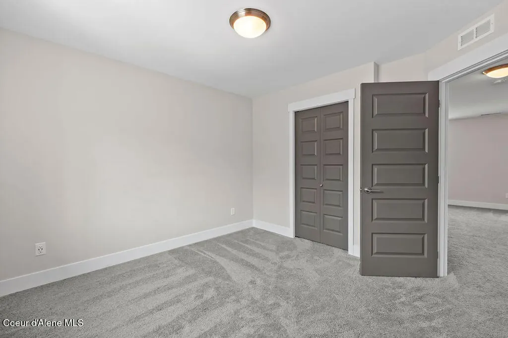 31500 N Tiara Lane Athol ID 83801