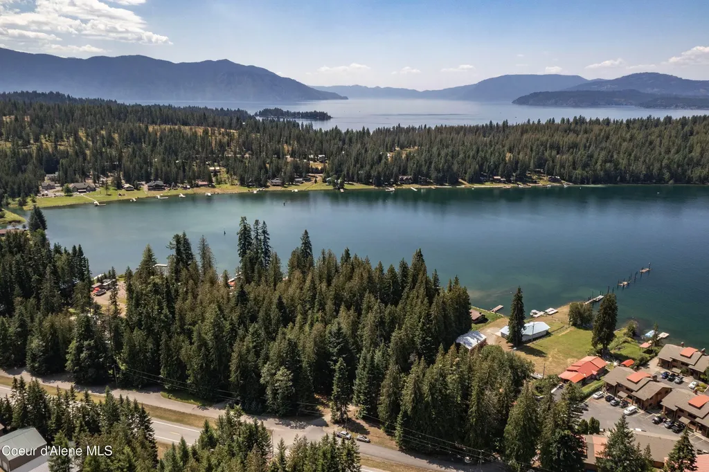 5 Blue Heron Lane Hope ID 83836