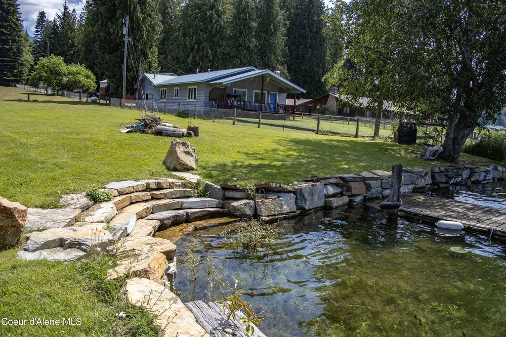 5 Blue Heron Lane Hope ID 83836