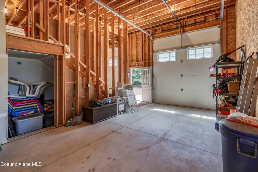 5 Blue Heron Lane Hope ID 83836