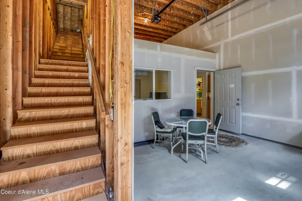 5 Blue Heron Lane Hope ID 83836