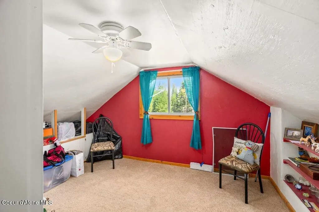 207 Happy Valley Lane St. Maries ID 83861