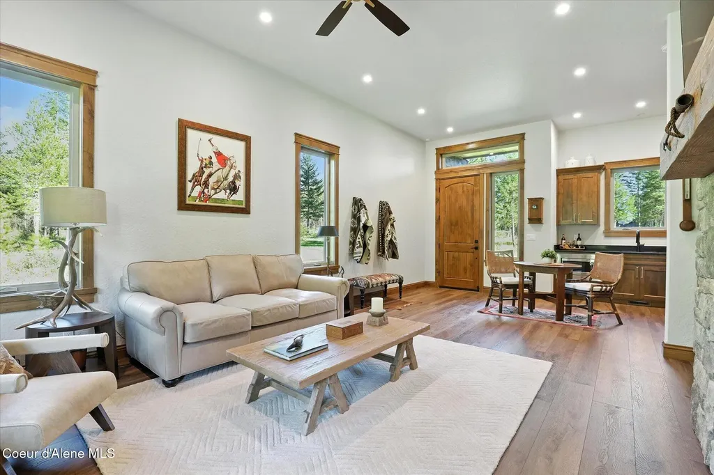 1237 E Amulet Circle Rathdrum ID 83858