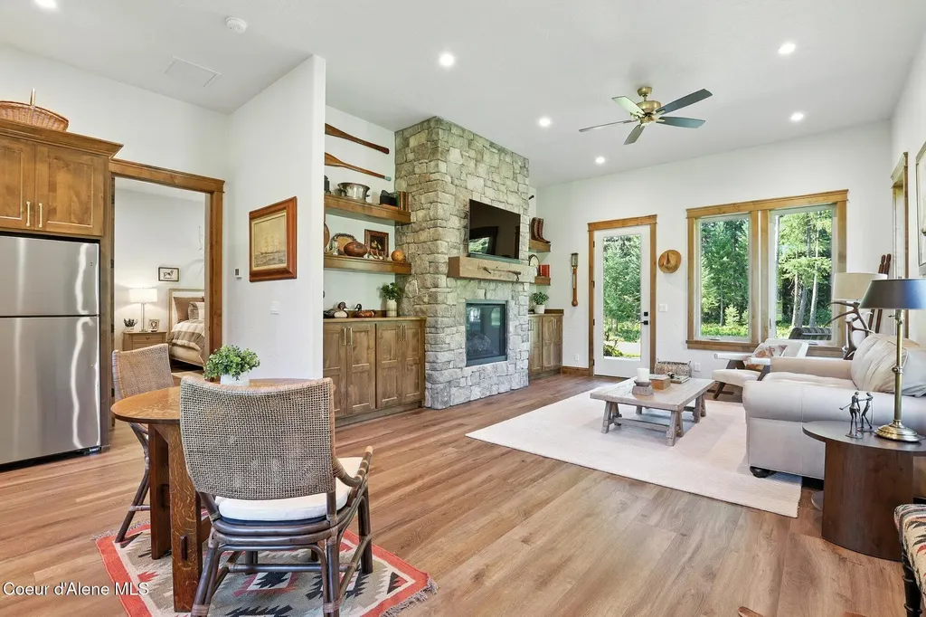 1237 E Amulet Circle Rathdrum ID 83858