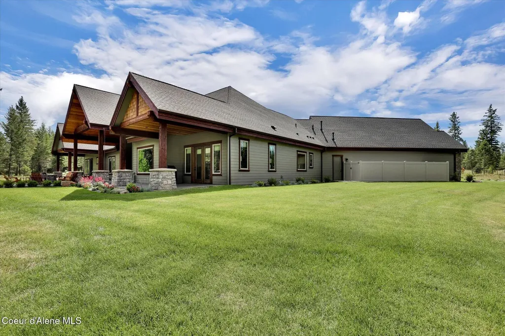 1237 E Amulet Circle Rathdrum ID 83858