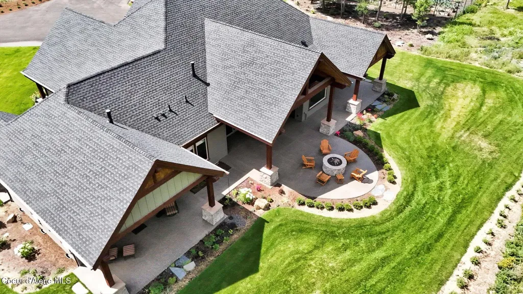 1237 E Amulet Circle Rathdrum ID 83858